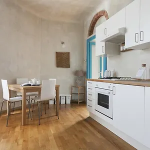 italianway-apartments-pastrengo-11.italymilanhotels.net/
