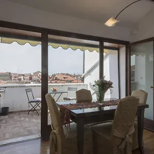 cabaloni-venice.hotelslidodijesolo.com/